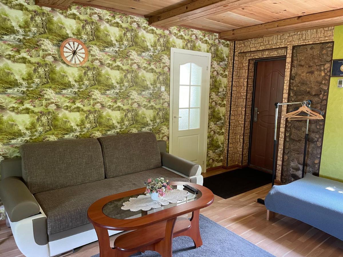 Apartment Ezerzemes 2 *